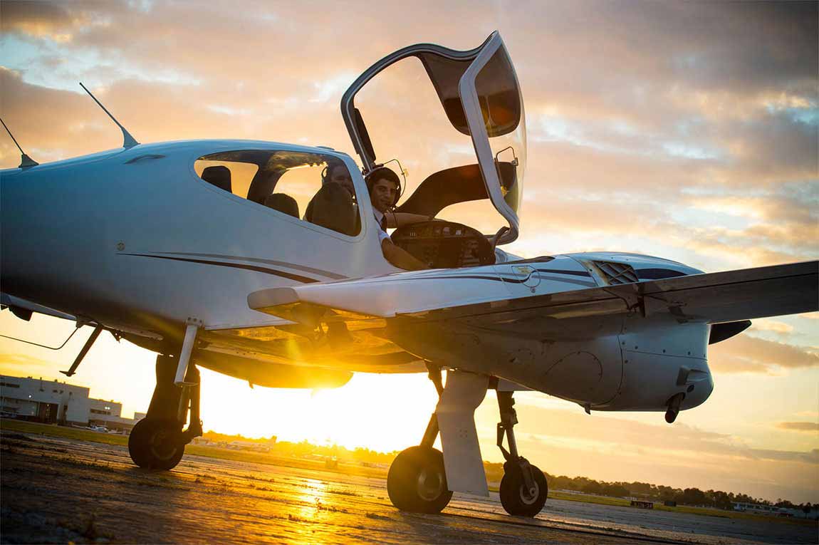 commercial-pilot-license-205-h-cpl-united-aviators